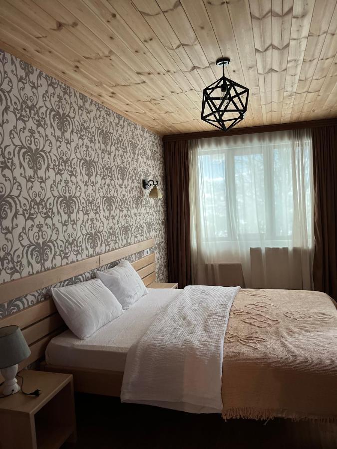 Old View Hotel Местия Екстериор снимка